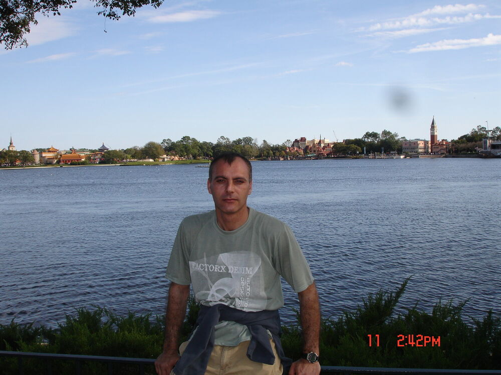  ,   Tyny, 58 ,  