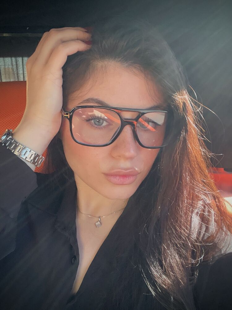  54232884  Sonya, 24 ,    