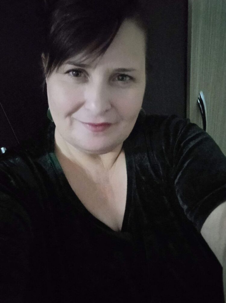 46432504  , 44 ,    