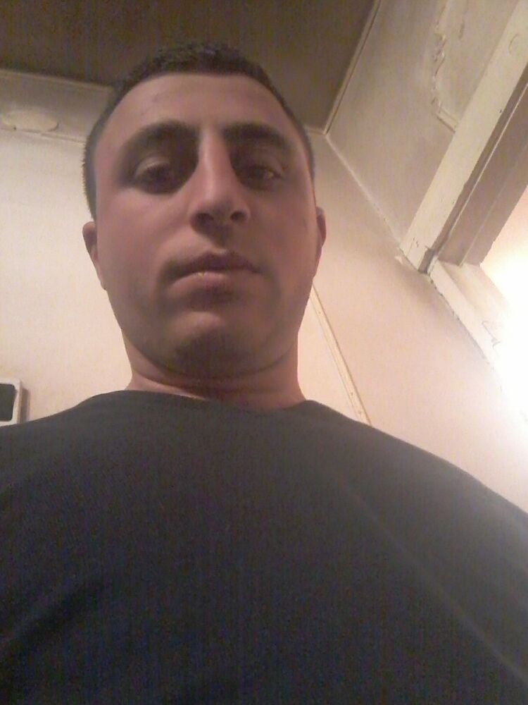  6040924  Artur, 34 ,    