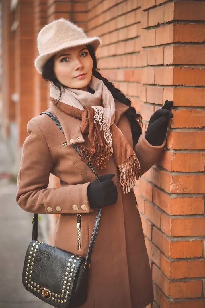  38747824  , 20 ,    -