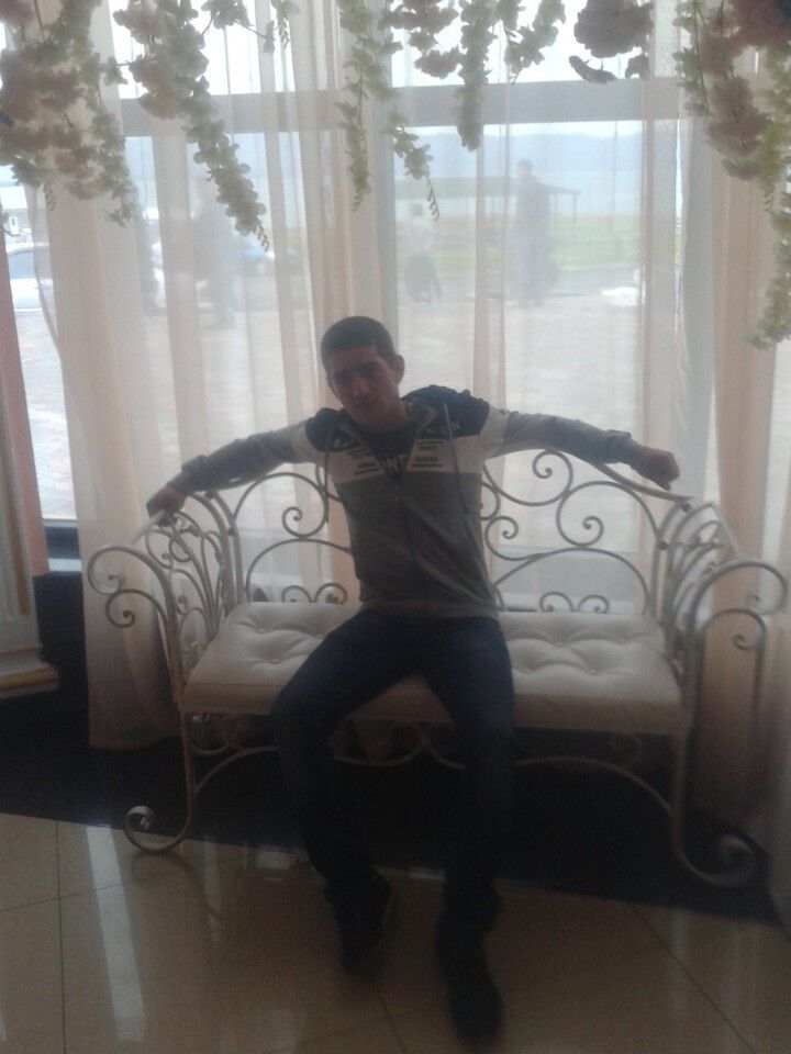  15996574  GRIGOR, 30 ,    