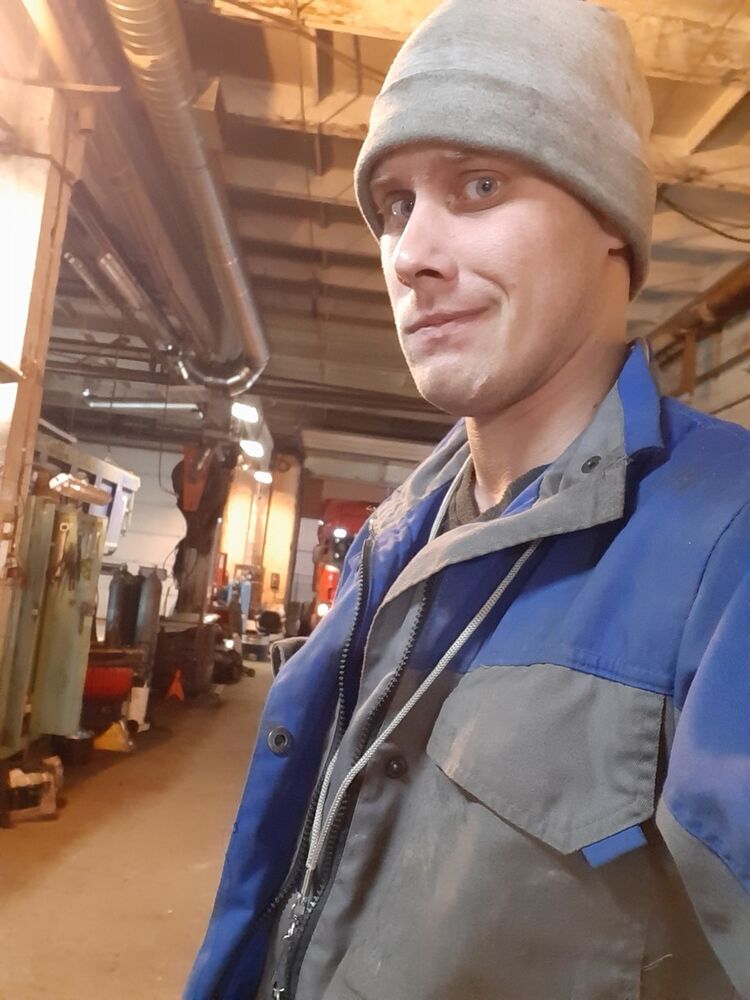  18963484  , 35 ,    -