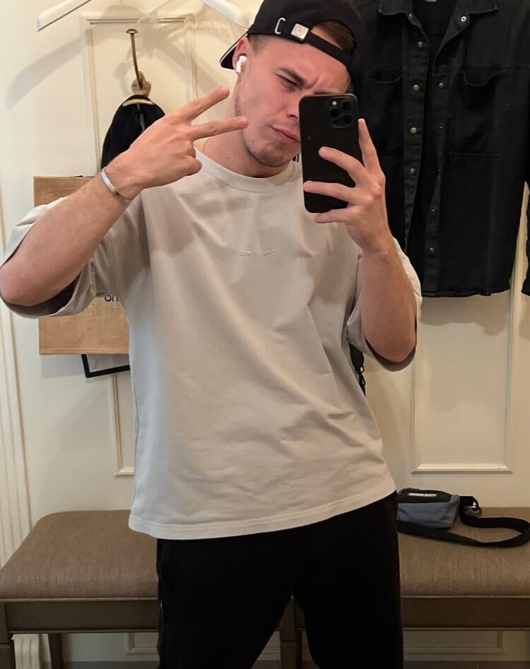 ���� 54365564 ������� �����, 37 ���, ���� ���������� � ������