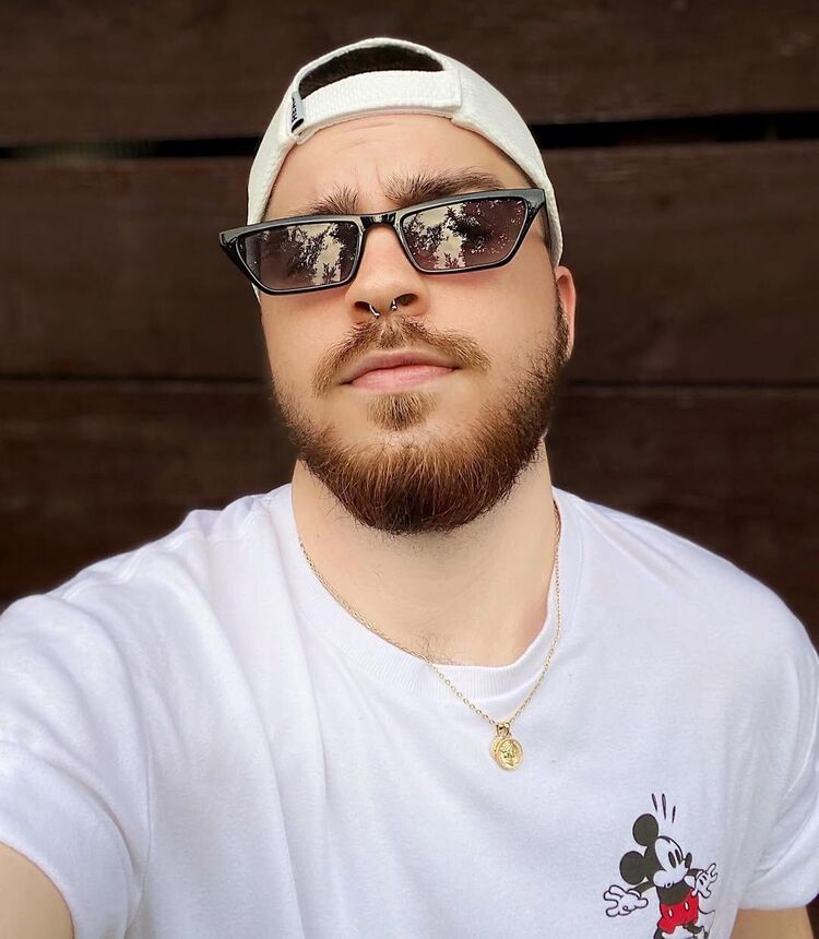 ���� 54055114 ������� ������, 37 ���, ���� ���������� � ������� ���������