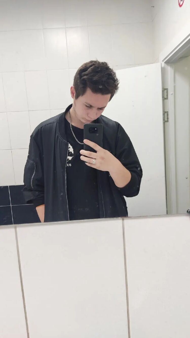  ,   Enot, 22 ,   ,   