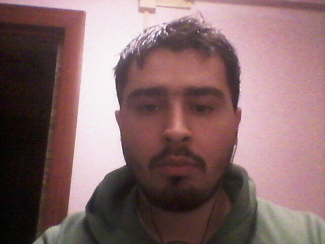  6854914  Urfan, 32 ,    