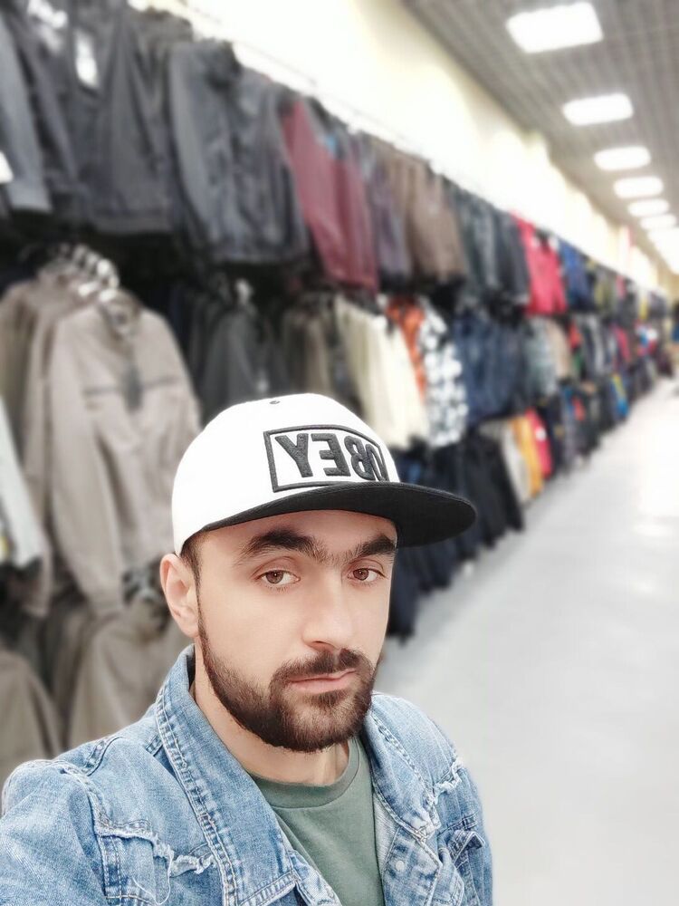  ,   Nazar, 37 ,   ,   