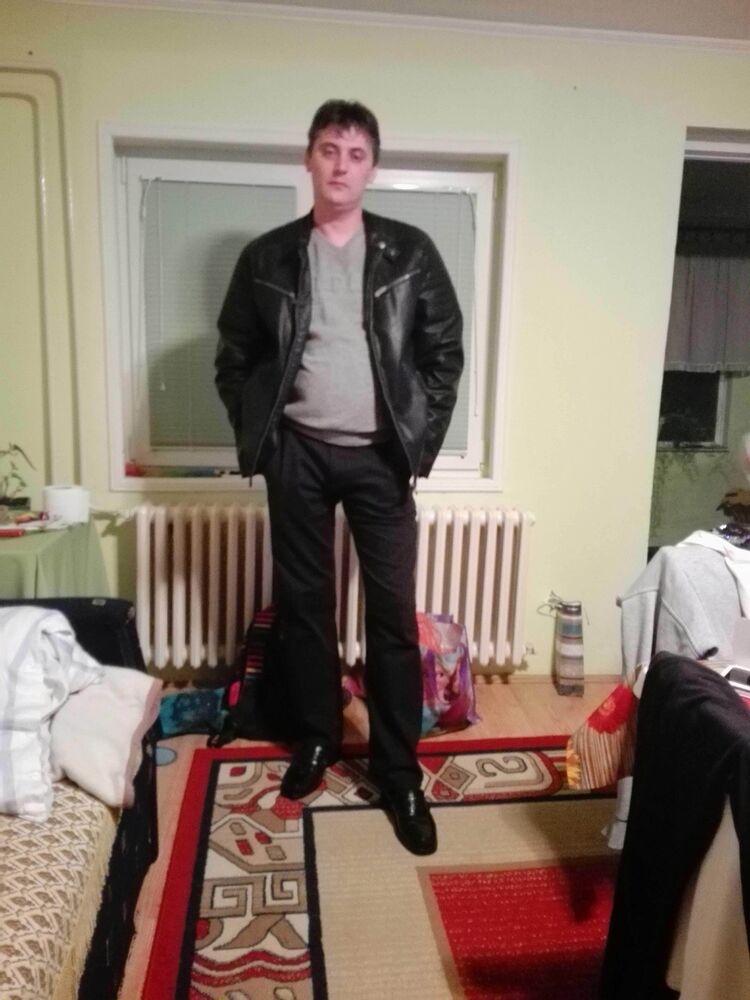  ,   Zoran, 51 ,   ,   , 