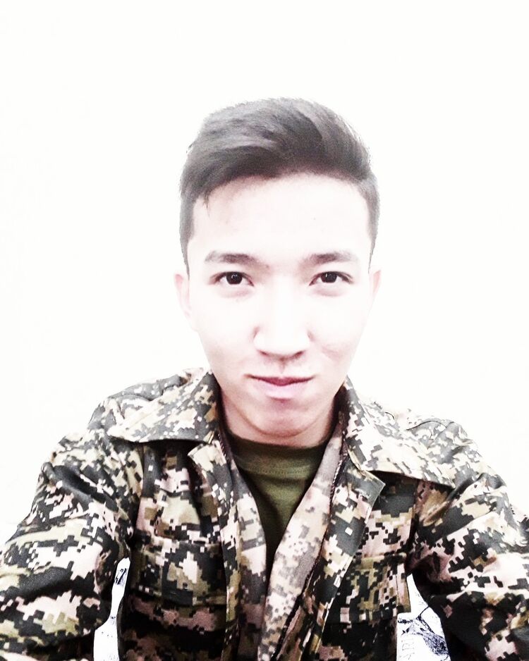  11982634  Rakhymzhan, 25 ,    