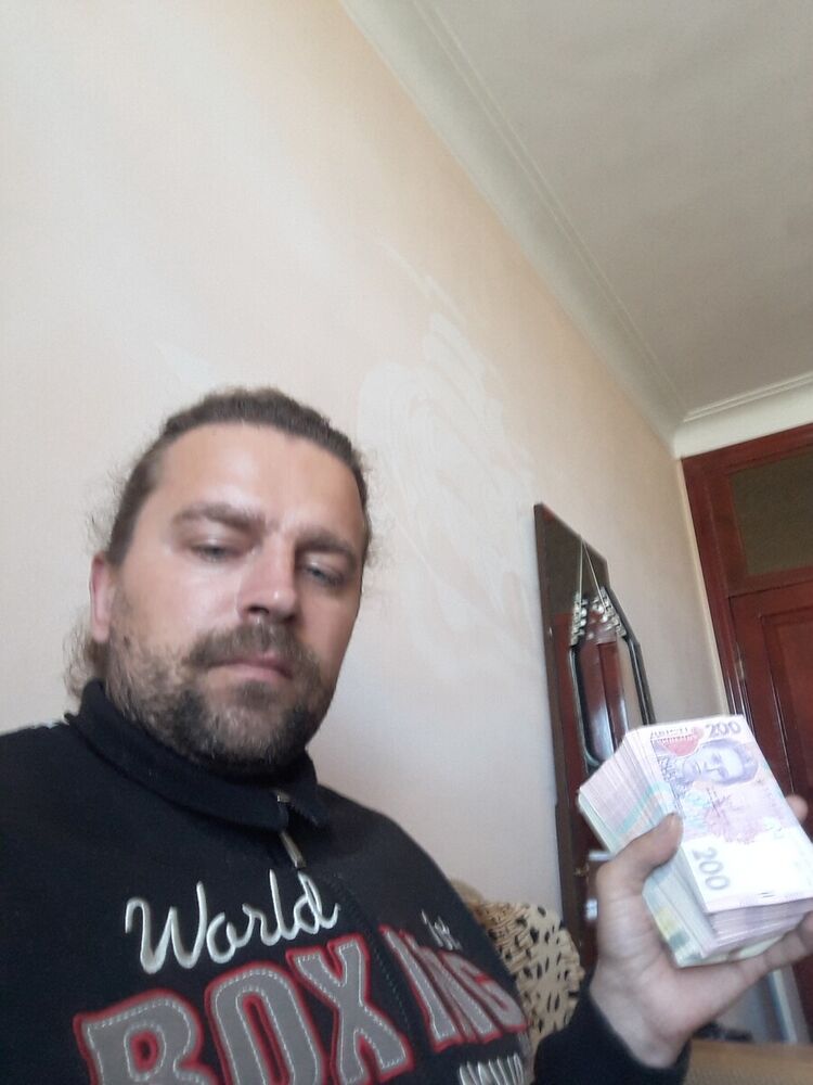 ���� 19992684 ������� �����, 37 ���, ���� ���������� � �����