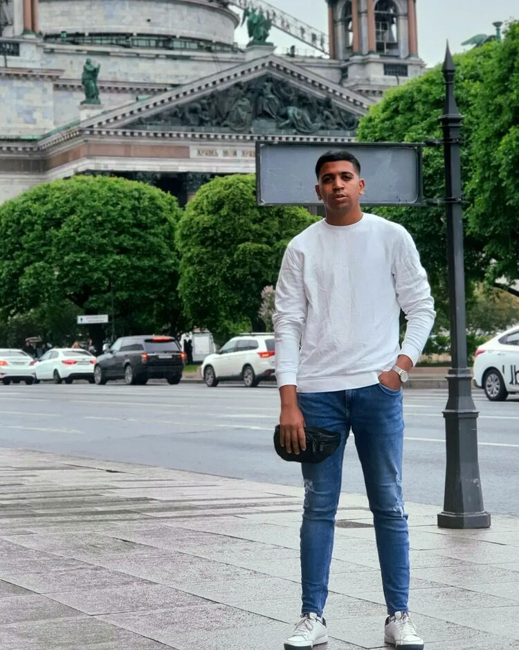 Novy,   Yassine, 25 ,   ,   