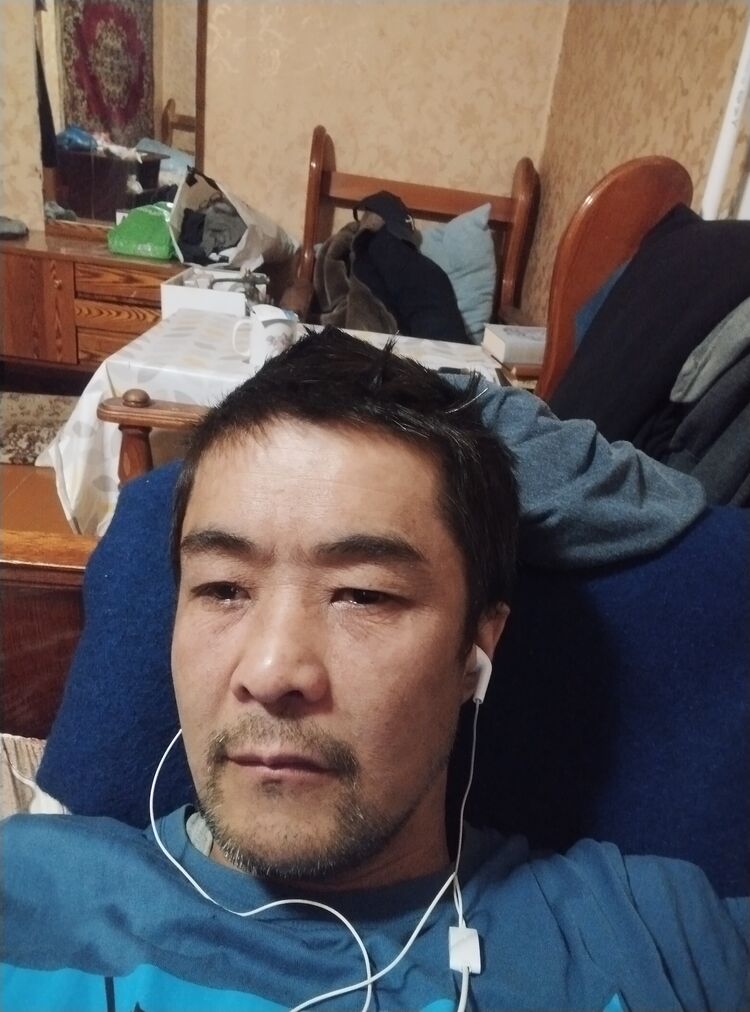  ,   Aidarbek, 43 ,   ,   