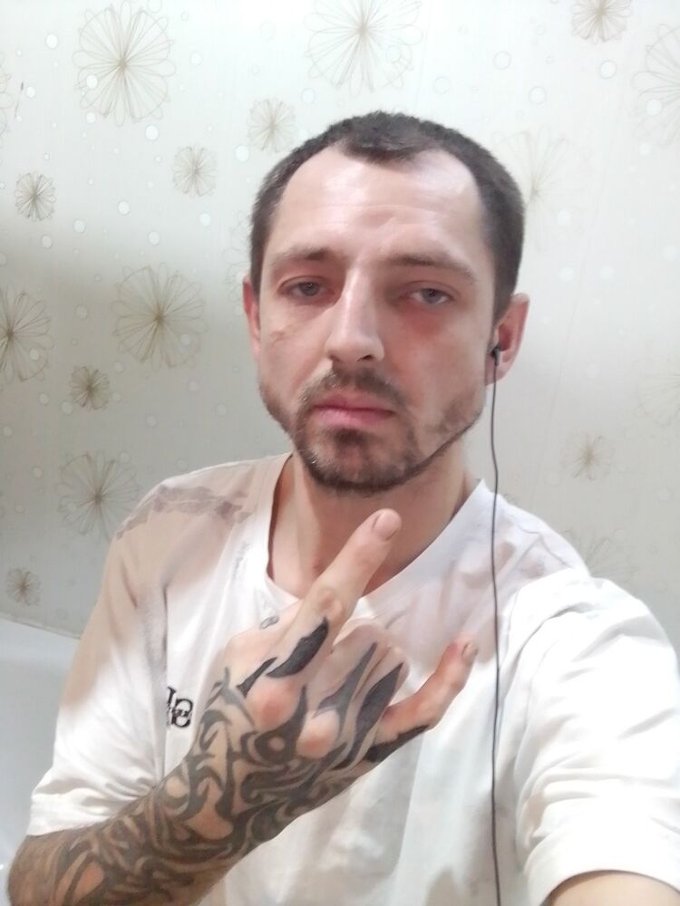  38826954  Valekk, 33 ,    