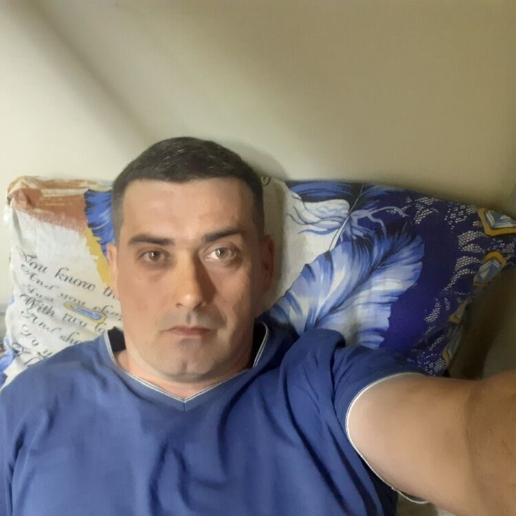  -,   Goran, 41 ,   ,   