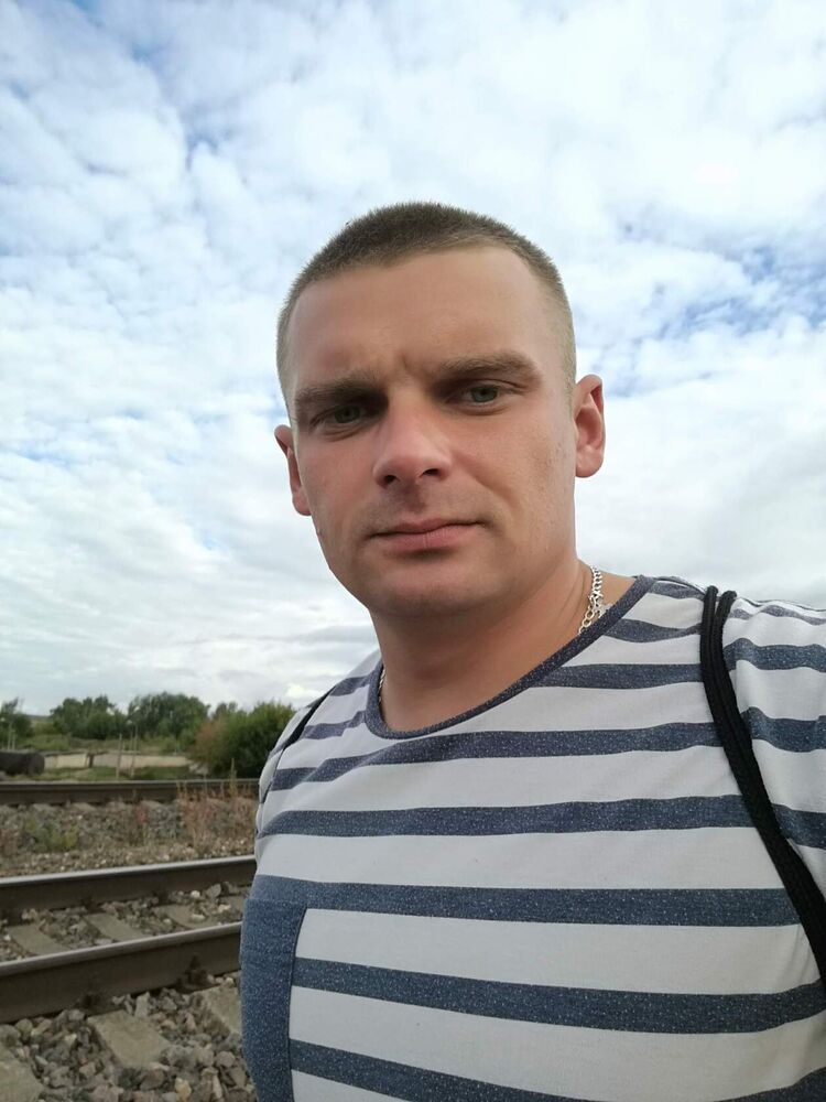  ,   Jurij, 38 ,   ,   