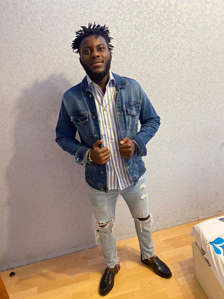  51784994  Hassan, 27 ,    