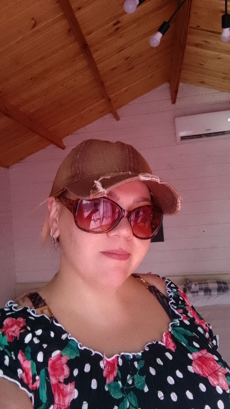  53421094  Anna, 36 ,    