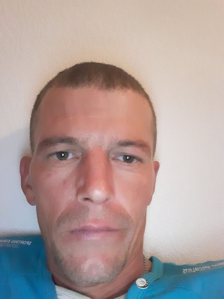  ,   Andreii, 39 ,   ,   