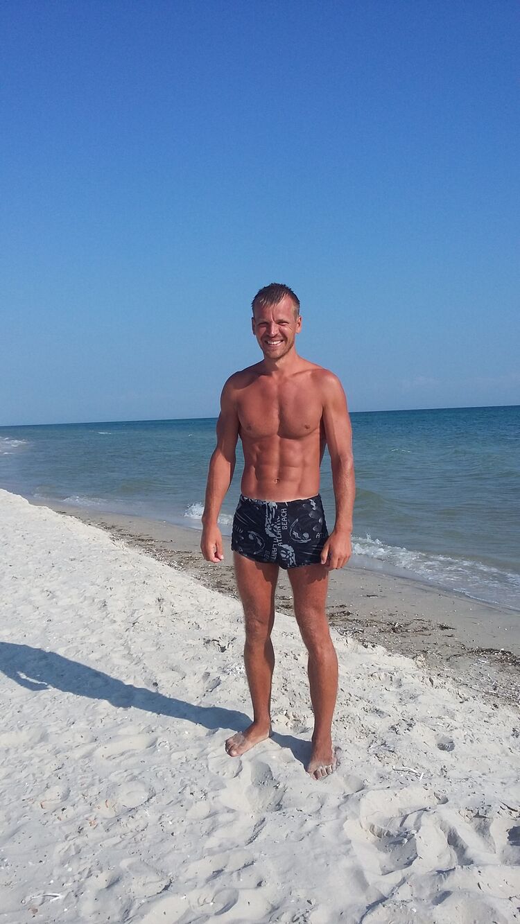  ,   Artem, 39 ,     , c 