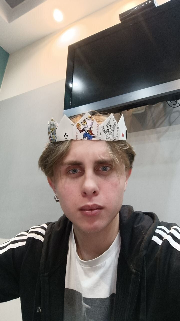  36881734  , 22 ,    
