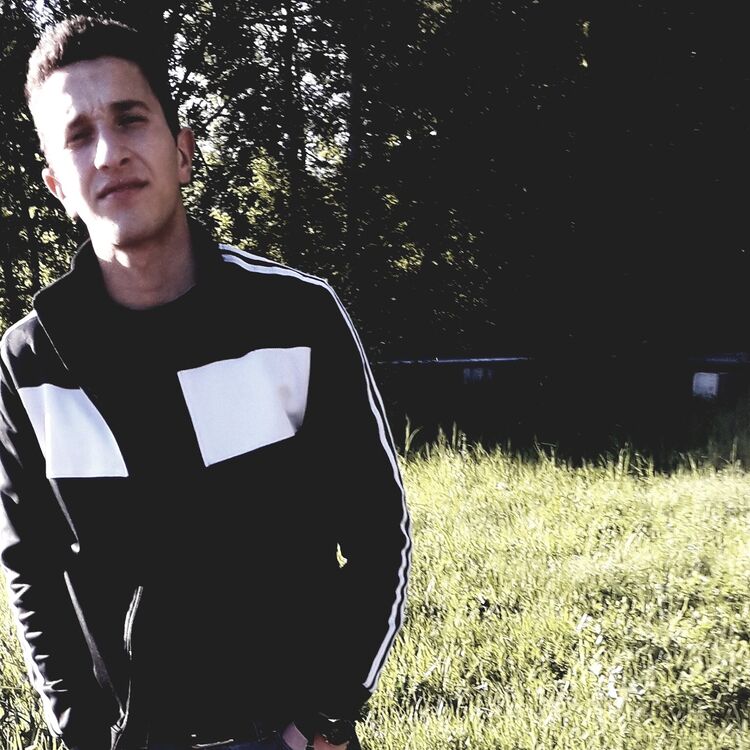  ,   Cosqun, 24 ,   ,   
