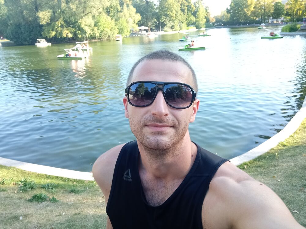  -,   Alexander, 32 ,   ,   