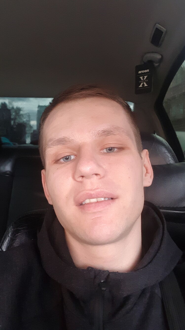  ,   Alexander, 32 ,   ,   , c 