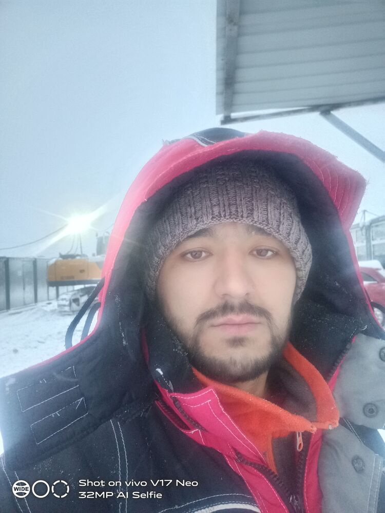  ,   Sirojiddin, 37 ,   ,   