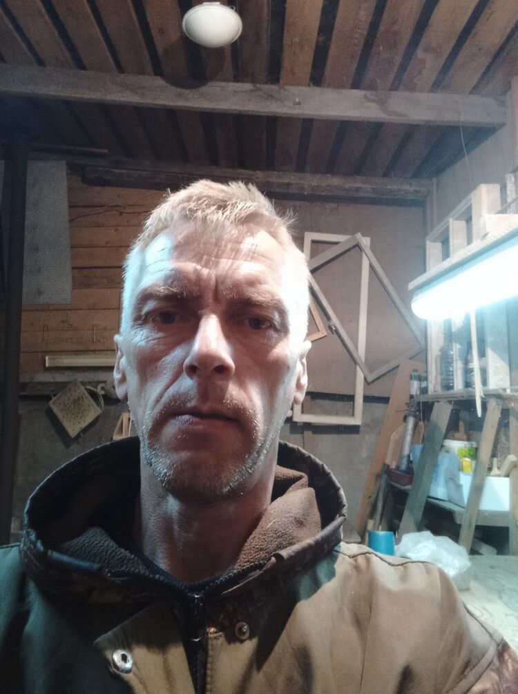  48102474  , 49 ,    