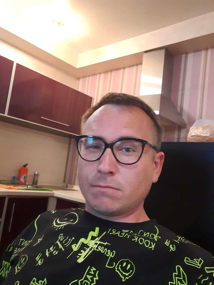  29923594  , 38 ,     