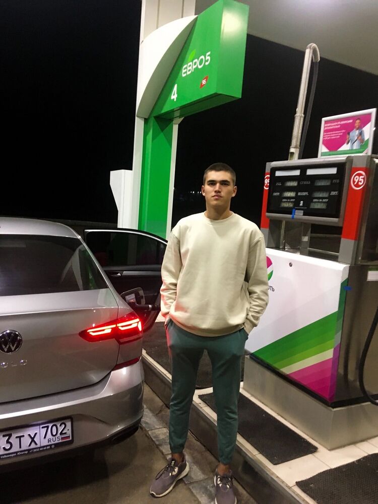  31986304  , 25 ,    