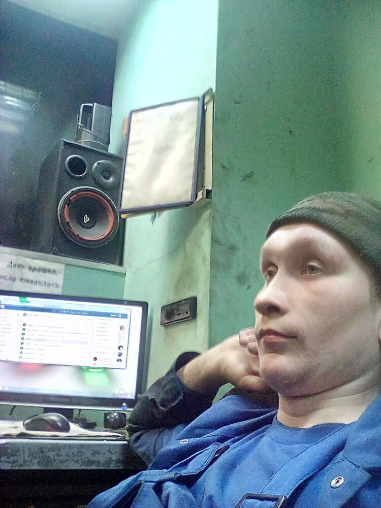  9053884  , 35 ,    