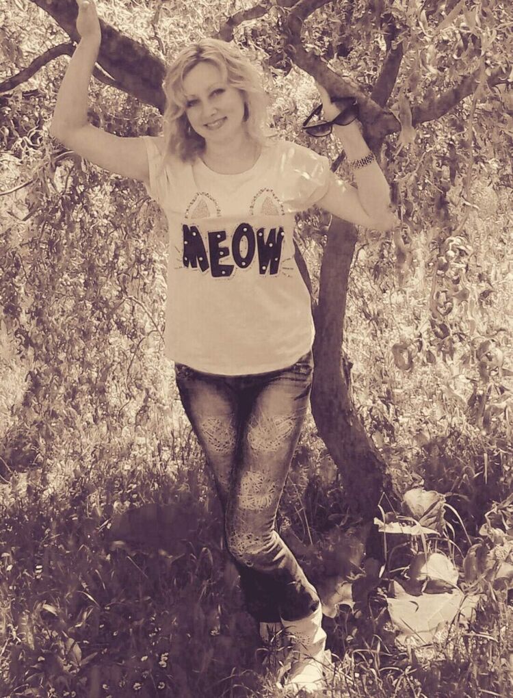  ,   Tatiana, 46 ,   ,   , c , 