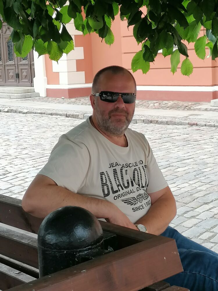  ,   ARUNAS, 53 ,   ,   