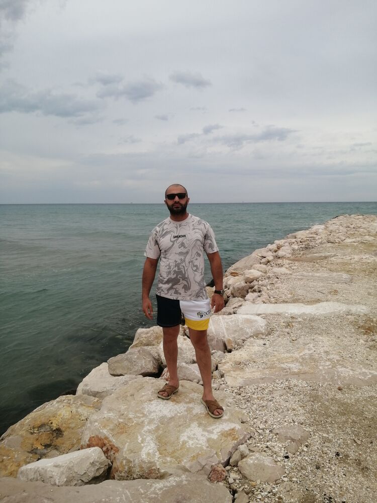  ,   Aram, 33 ,   ,   , c , 