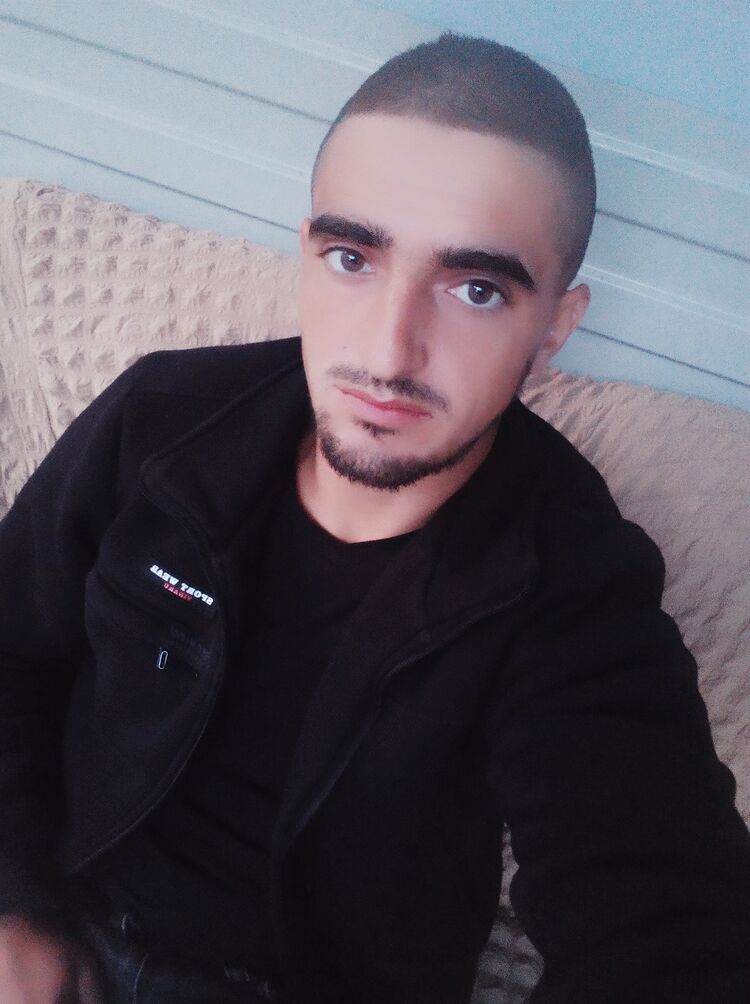  24072784  , 35 ,    