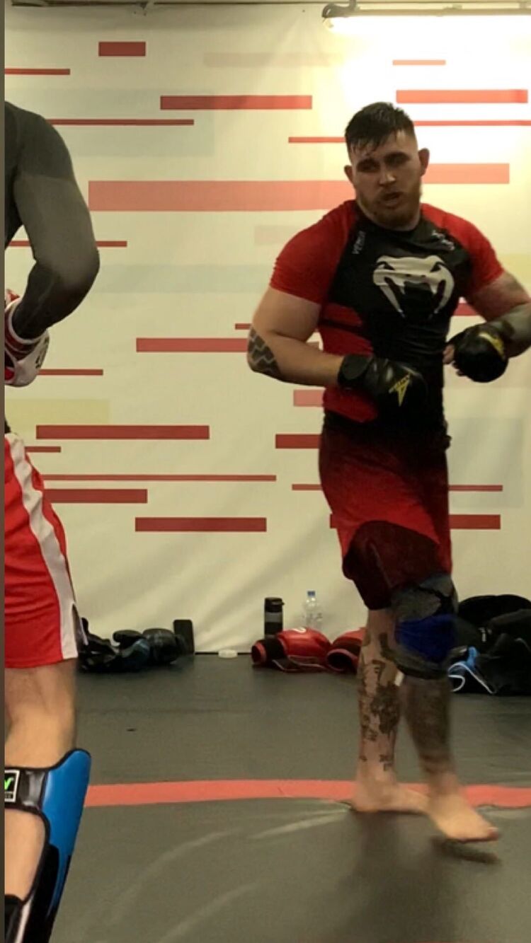  32423124  , 25 ,    -