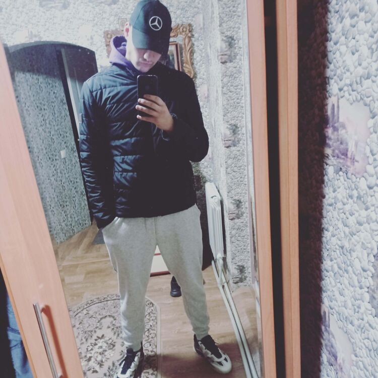  30533914  , 24 ,    