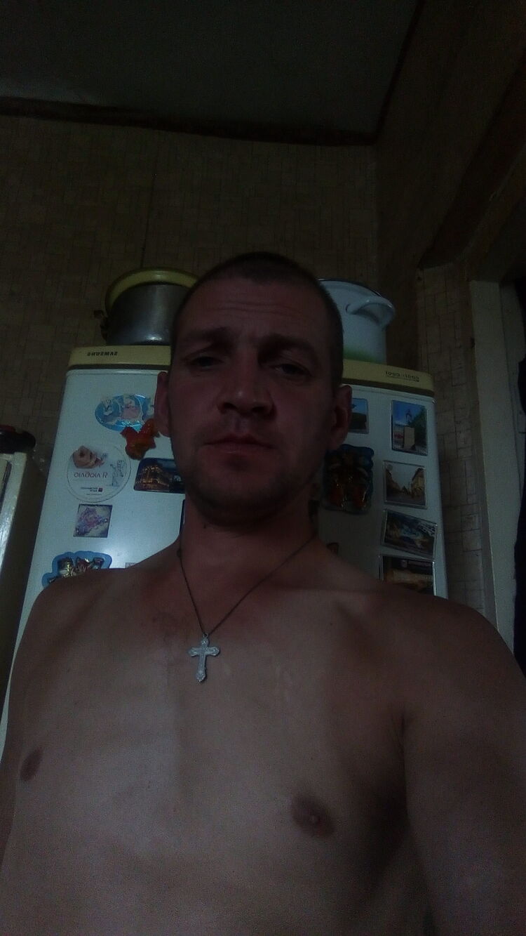  28361734  , 38 ,    
