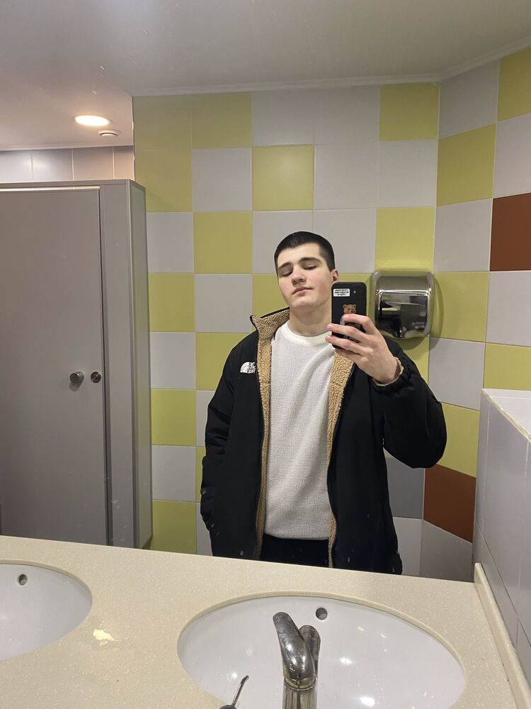  42513654  , 21 ,    