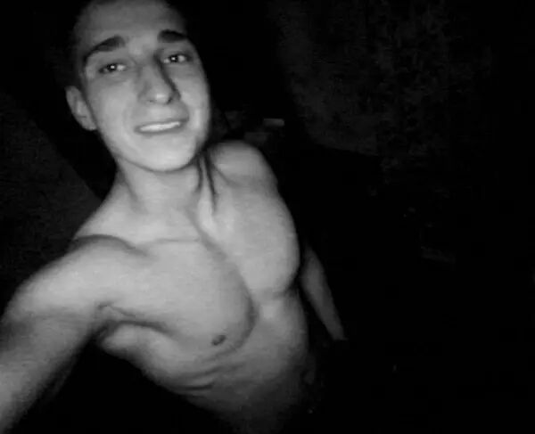  ,   Nikolay, 28 ,   ,   