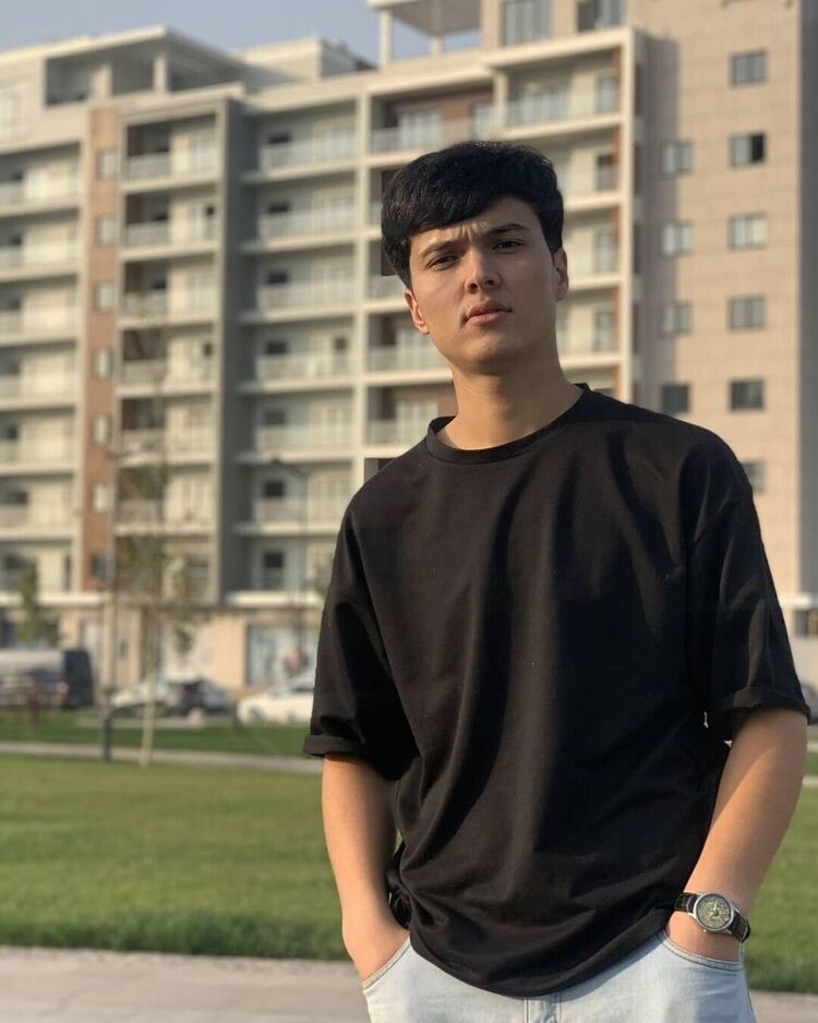  ,   Ilhomjon, 25 ,   ,   