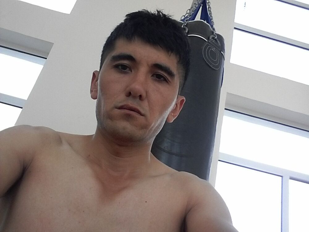  10111724  Alisher, 36 ,    