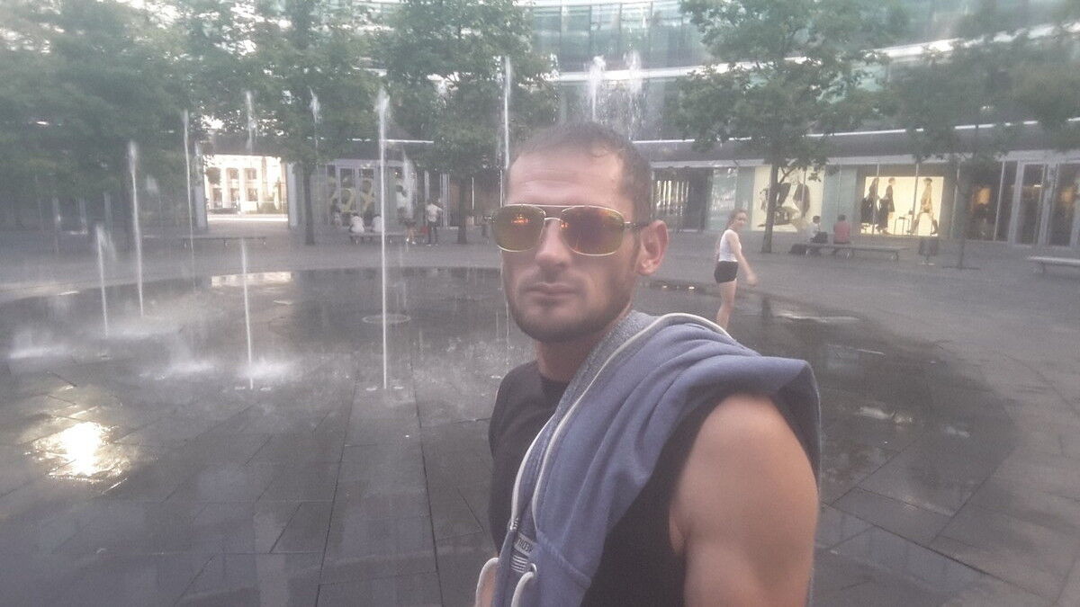  ,   , 37 ,   