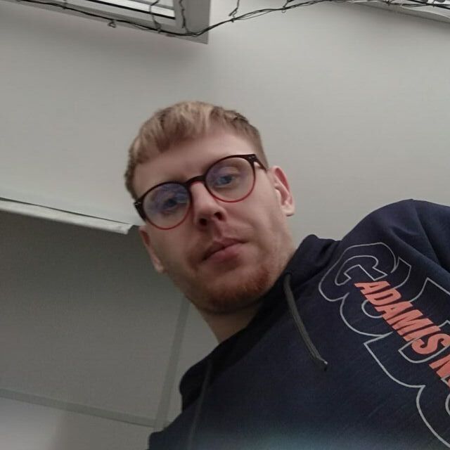  52844924  , 31 ,    