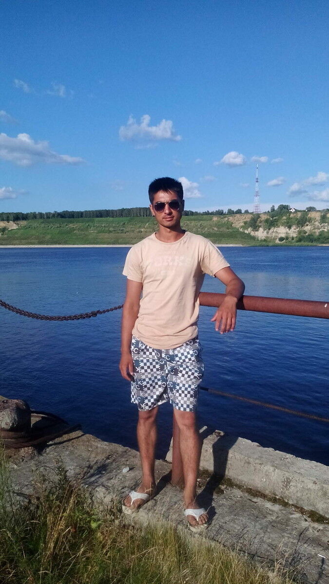  ,   Ronoldo, 31 ,   