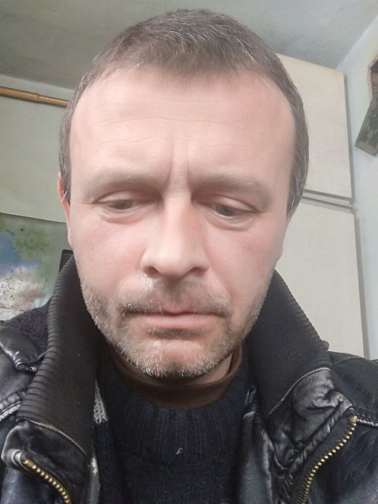  11523824  Djnu, 47 ,    