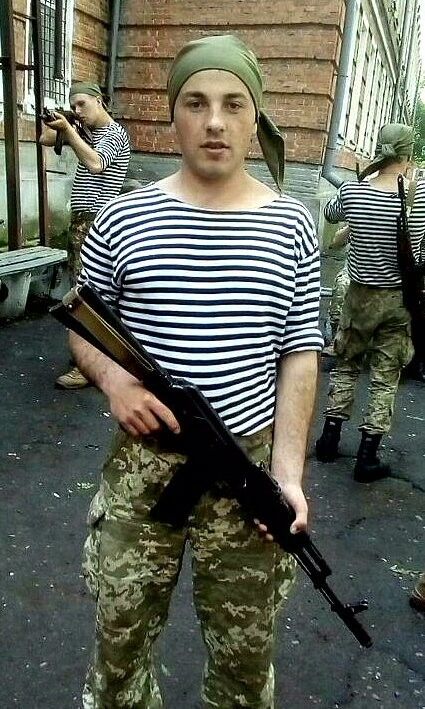  ,   Oleksandr, 31 ,   ,   , c 