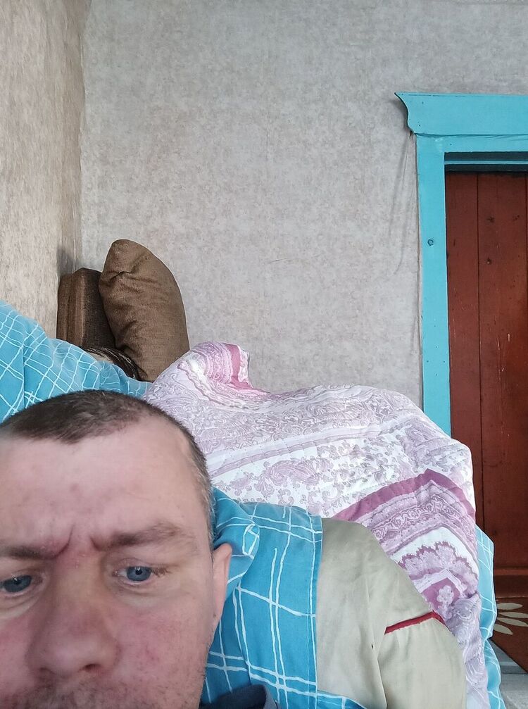  46656984  Hvkolw, 38 ,    